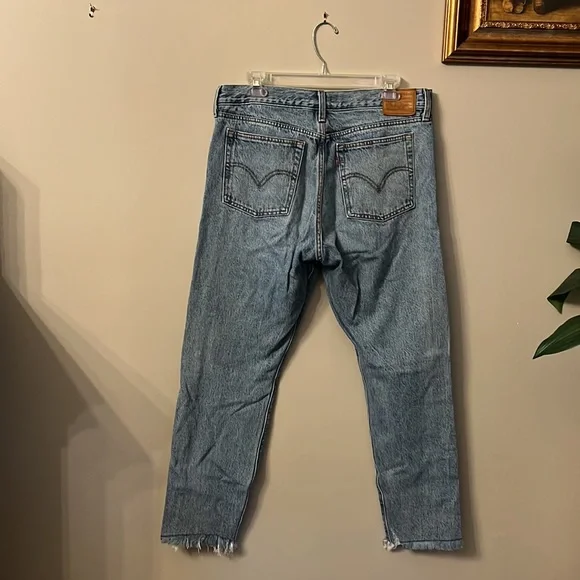 Levi’s Wedgie Jean - 31 - Picture 2 of 3